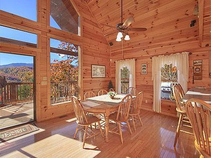 Cajun Hideaway Holiday Home Гатлинбург Экстерьер фото